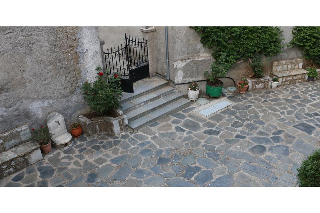 Maleatis Apollo Guesthouse Kosmás Екстериор снимка