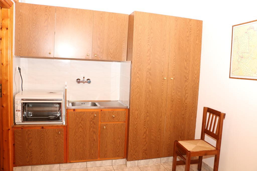 Maleatis Apollo Guesthouse Kosmás Екстериор снимка