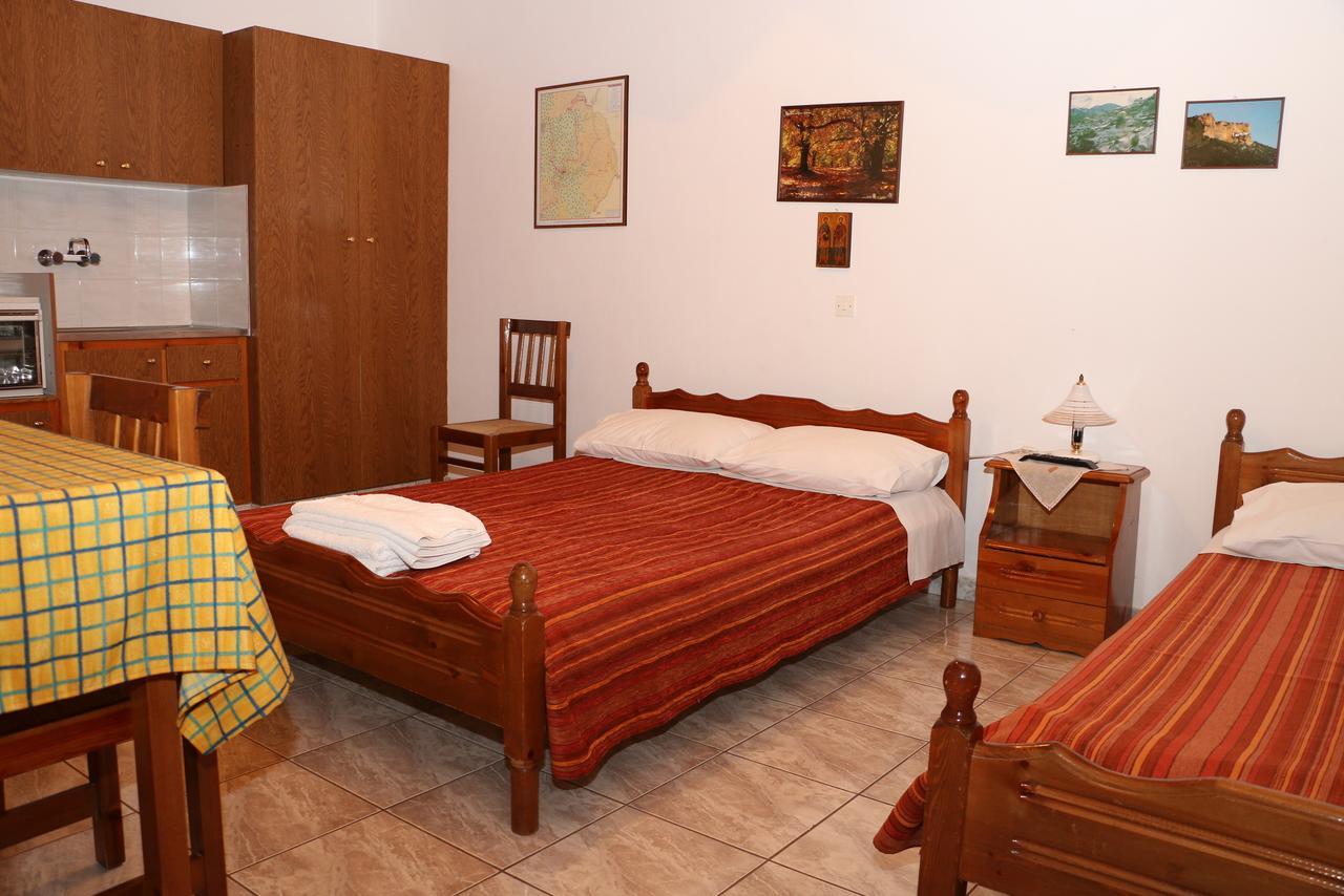 Maleatis Apollo Guesthouse Kosmás Стая снимка